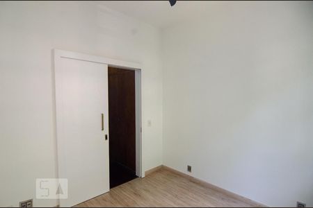Quarto 1 de apartamento para alugar com 3 quartos, 84m² em Flamengo, Rio de Janeiro