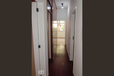 Corredor de apartamento para alugar com 3 quartos, 84m² em Flamengo, Rio de Janeiro