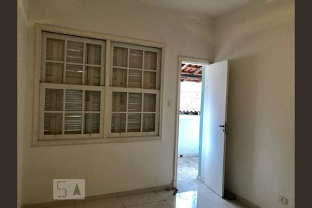 Casa à venda com 170m², 3 quartos e 4 vagasQuarto