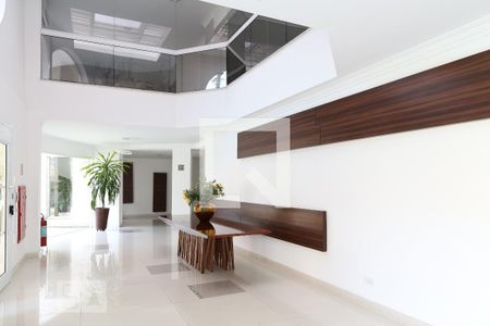 Apartamento à venda com 160m², 3 quartos e 3 vagas Apartamento à venda com 160m², 3 quartos e 3 vagasHall