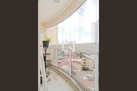 Apartamento à venda com 160m², 3 quartos e 3 vagas Apartamento à venda com 160m², 3 quartos e 3 vagasVaranda das suítes