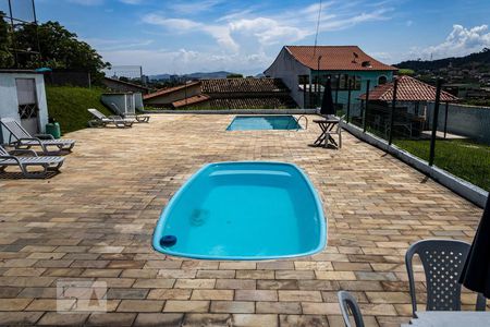 Apartamento para alugar com 40m², 2 quartos e 1 vaga Apartamento para alugar com 40m², 2 quartos e 1 vagaÁrea comum - Piscina