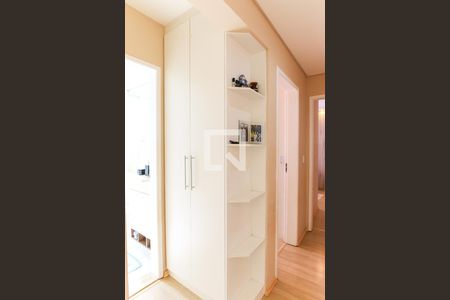 Corredor de apartamento para alugar com 2 quartos, 50m² em Parque Residencial Flamboyant, São José dos Campos