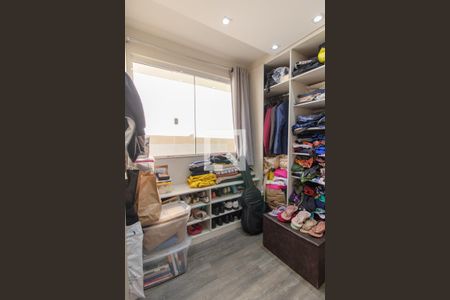 Casa para alugar com 120m², 3 quartos e 3 vagas Casa para alugar com 120m², 3 quartos e 3 vagasQuarto 2