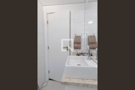 Casa para alugar com 120m², 3 quartos e 3 vagas Casa para alugar com 120m², 3 quartos e 3 vagasBanheiro Social