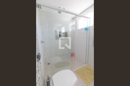 Casa para alugar com 120m², 3 quartos e 3 vagas Casa para alugar com 120m², 3 quartos e 3 vagasBanheiro da Suíte