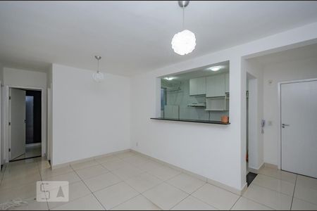 Sala de apartamento para alugar com 2 quartos, 60m² em Buritis, Belo Horizonte