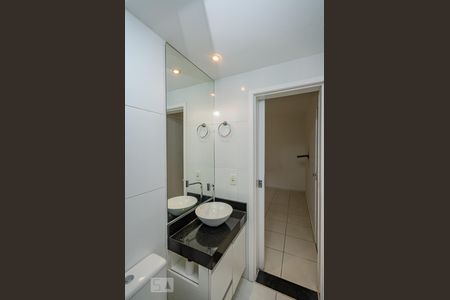 Apartamento para alugar com 60m², 2 quartos e 1 vaga Apartamento para alugar com 60m², 2 quartos e 1 vagaBanheiro da Suíte