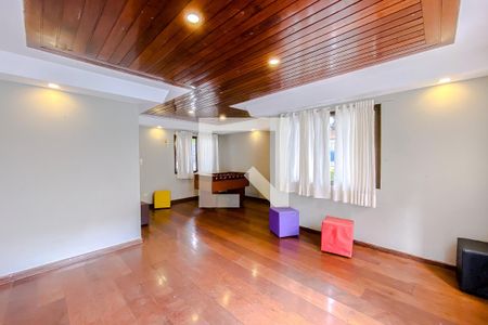 Apartamento à venda com 160m², 4 quartos e 2 vagas Apartamento à venda com 160m², 4 quartos e 2 vagasÁrea comum