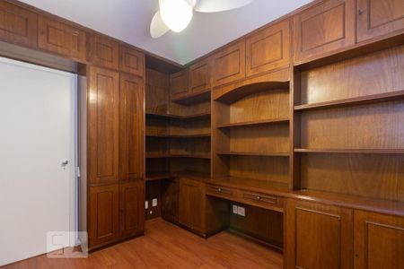 Apartamento para alugar com 87m², 4 quartos e 1 vaga Apartamento para alugar com 87m², 4 quartos e 1 vagaQuarto 2