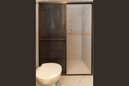 Apartamento para alugar com 87m², 4 quartos e 1 vaga Apartamento para alugar com 87m², 4 quartos e 1 vagaBanheiro da suíte