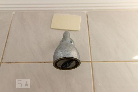 Apartamento para alugar com 87m², 4 quartos e 1 vaga Apartamento para alugar com 87m², 4 quartos e 1 vagaChuveiro