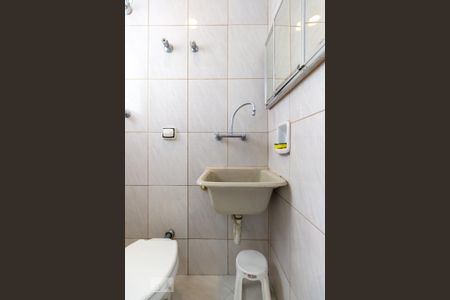 Apartamento para alugar com 87m², 4 quartos e 1 vaga Apartamento para alugar com 87m², 4 quartos e 1 vagaBanheiro de serviço