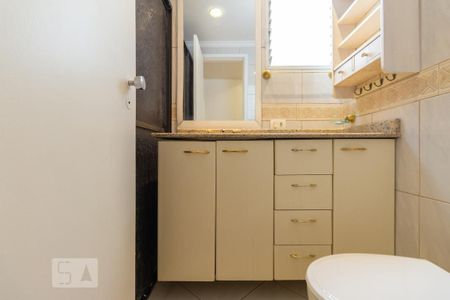 Apartamento para alugar com 87m², 4 quartos e 1 vaga Apartamento para alugar com 87m², 4 quartos e 1 vagaBanheiro