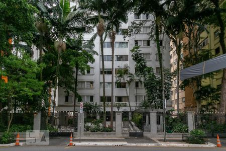 Apartamento para alugar com 87m², 4 quartos e 1 vaga Apartamento para alugar com 87m², 4 quartos e 1 vagaFachada