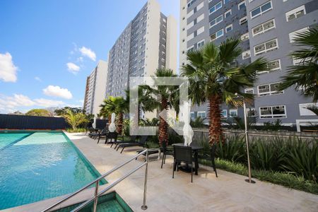 Apartamento à venda com 58m², 2 quartos e 1 vaga Apartamento à venda com 58m², 2 quartos e 1 vagaÁrea comum - Piscina