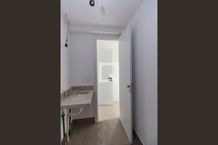 Apartamento à venda com 58m², 2 quartos e 1 vaga Apartamento à venda com 58m², 2 quartos e 1 vagaBanheiro da Suíte
