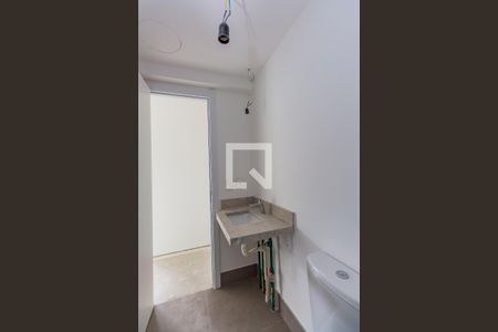 Apartamento à venda com 58m², 2 quartos e 1 vaga Apartamento à venda com 58m², 2 quartos e 1 vagaBanheiro