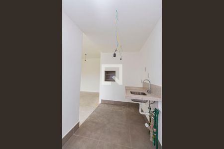 Apartamento à venda com 58m², 2 quartos e 1 vaga Apartamento à venda com 58m², 2 quartos e 1 vagaCozinha com churrasqueira