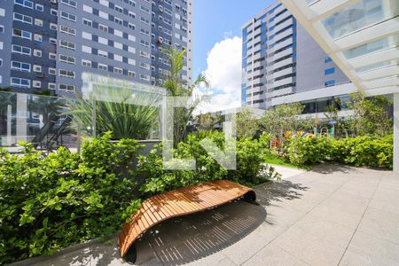 Apartamento à venda com 58m², 2 quartos e 1 vaga Apartamento à venda com 58m², 2 quartos e 1 vagaÁrea comum - Piscina