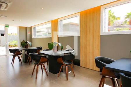 Apartamento à venda com 58m², 2 quartos e 1 vaga Apartamento à venda com 58m², 2 quartos e 1 vagaÁrea comum - Salão de festas