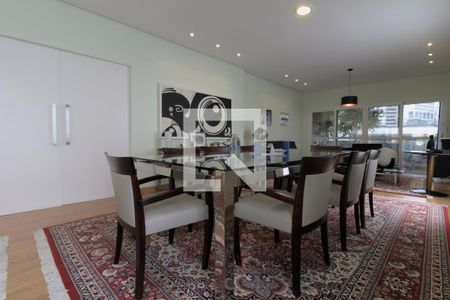 Casa à venda com 350m², 4 quartos e 5 vagasQuarto 4