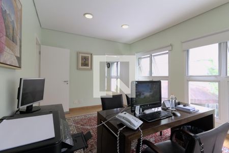 Casa à venda com 350m², 4 quartos e 5 vagasQuarto 3