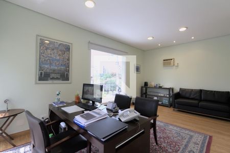 Casa à venda com 350m², 4 quartos e 5 vagasQuarto 2