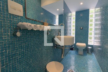 Casa à venda com 350m², 4 quartos e 5 vagasLavabo