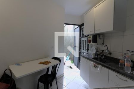 Casa à venda com 350m², 4 quartos e 5 vagasCozinha