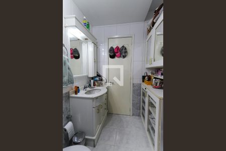 Apartamento à venda com 107m², 3 quartos e 1 vagaBanheiro da suíte