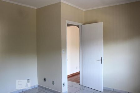 Casa à venda com 185m², 3 quartos e 5 vagas Casa à venda com 185m², 3 quartos e 5 vagasQuarto 1