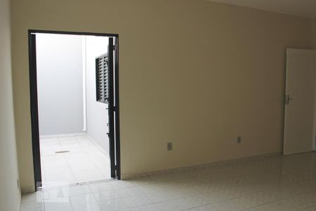 Casa à venda com 185m², 3 quartos e 5 vagas Casa à venda com 185m², 3 quartos e 5 vagasQuarto 3- Suíte