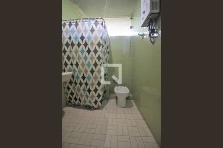 Casa à venda com 324m², 6 quartos e 3 vagasBanheiro da suíte 1