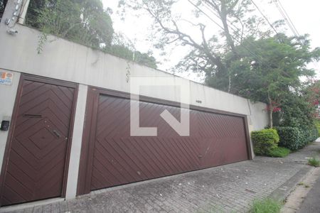 Casa à venda com 324m², 6 quartos e 3 vagasFachada