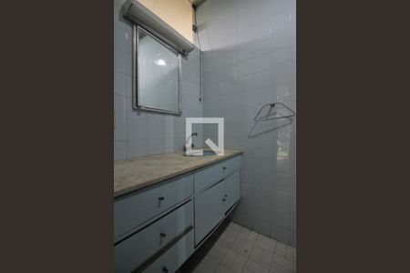 Casa à venda com 324m², 6 quartos e 3 vagasBanheiro da suíte 5