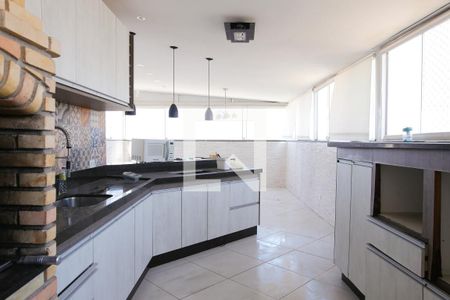 Apartamento à venda com 166m², 3 quartos e 1 vaga Apartamento à venda com 166m², 3 quartos e 1 vagaCobertura