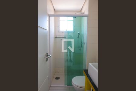 Apartamento à venda com 166m², 3 quartos e 1 vaga Apartamento à venda com 166m², 3 quartos e 1 vagaBanheiro 2