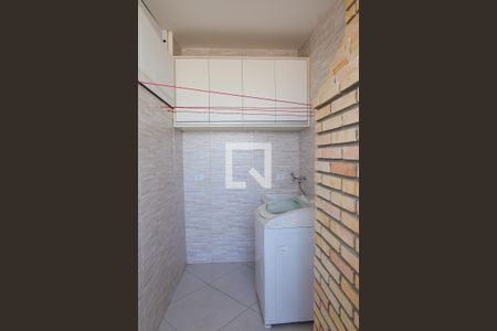 Apartamento à venda com 166m², 3 quartos e 1 vaga Apartamento à venda com 166m², 3 quartos e 1 vagaCobertura Lavanderia