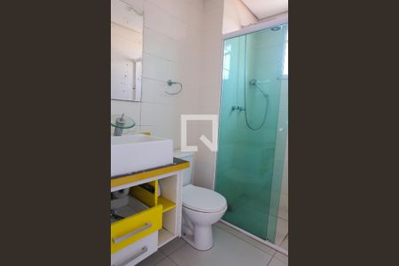Apartamento à venda com 166m², 3 quartos e 1 vaga Apartamento à venda com 166m², 3 quartos e 1 vagaSuite Banheiro
