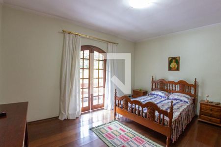 Casa à venda com 341m², 4 quartos e 4 vagasSuite 1