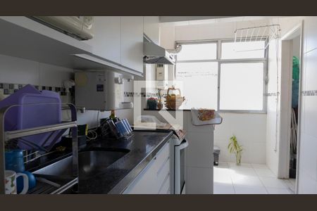 Apartamento à venda com 66m², 2 quartos e 1 vagaCozinha