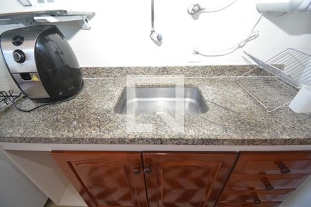 Apartamento para alugar com 120m², 2 quartos e 1 vagaCozinha e Área de Serviço - Armários