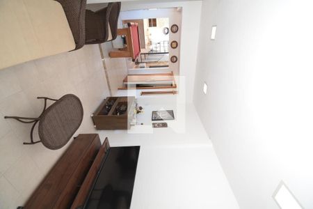Apartamento para alugar com 120m², 2 quartos e 1 vagaLounge - Terraço