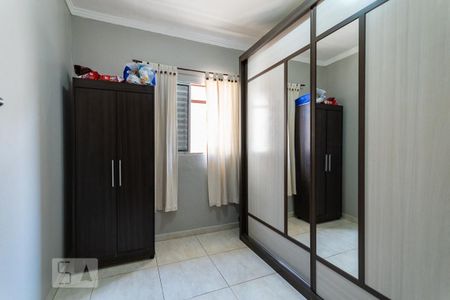 Casa à venda com 150m², 3 quartos e 2 vagasQuarto 2
