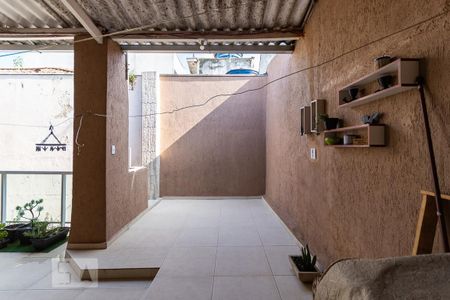 Casa à venda com 150m², 3 quartos e 2 vagasÁrea de lazer 