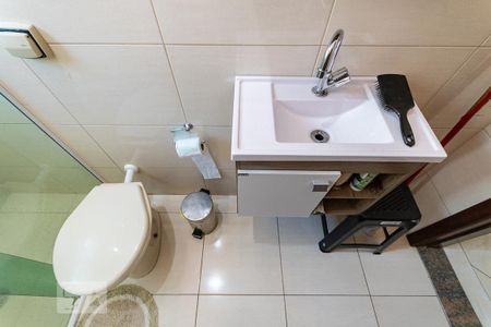 Casa à venda com 150m², 3 quartos e 2 vagasBanheiro 