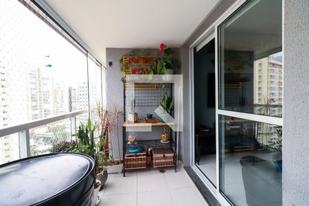 Apartamento à venda com 80m², 3 quartos e 2 vagas Apartamento à venda com 80m², 3 quartos e 2 vagasVaranda - Sala