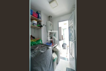 Apartamento à venda com 80m², 3 quartos e 2 vagas Apartamento à venda com 80m², 3 quartos e 2 vagasÁrea de Serviço