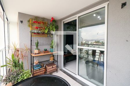 Apartamento à venda com 80m², 3 quartos e 2 vagas Apartamento à venda com 80m², 3 quartos e 2 vagasVaranda - Sala